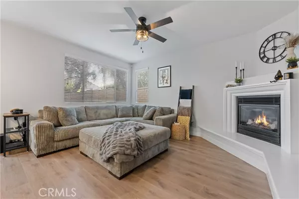 Castaic, CA 91384,27636 Elk Ridge