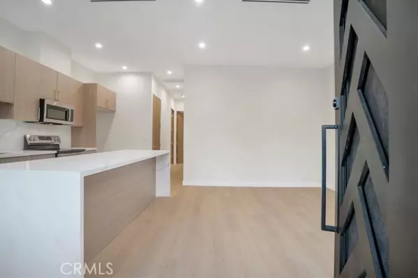 Granada Hills (los Angeles), CA 91344,17425 Los Alimos #17423