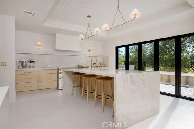 Newhall (santa Clarita), CA 91321,23229 8th Street