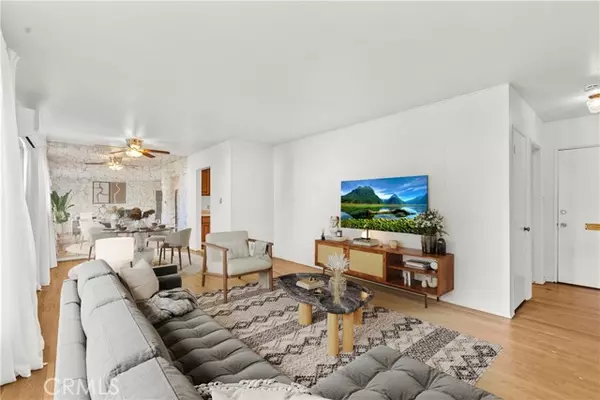 Van Nuys (los Angeles), CA 91406,16731 Victory Boulevard