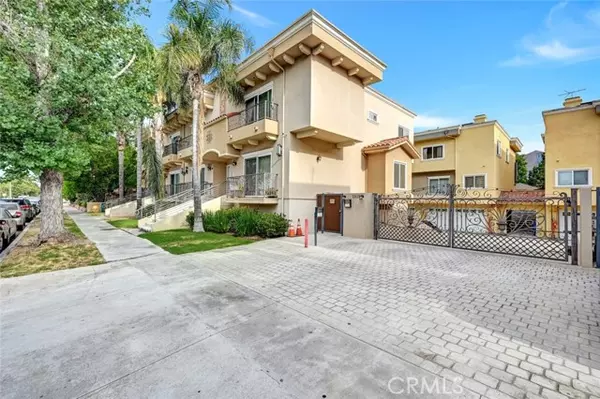 13629 Wyandotte Street #111, Van Nuys (los Angeles), CA 91405