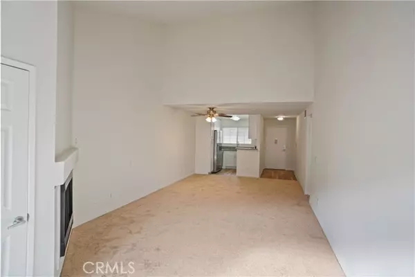 Woodland Hills (los Angeles), CA 91367,5515 Canoga #318