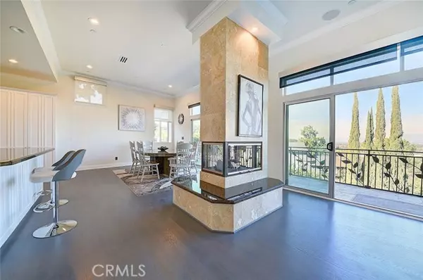 Sherman Oaks, CA 91423,3952 Oakfield Drive