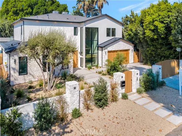 Valley Village, CA 91607,5149 Beeman Avenue