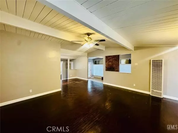 Bakersfield, CA 93309,9 Dunlap