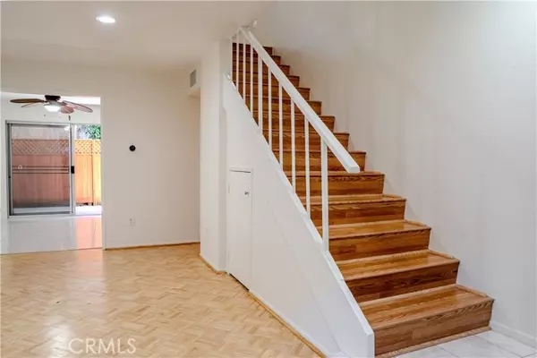 Sherman Oaks, CA 91423,13112 Moorpark #2