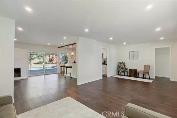 Chatsworth (los Angeles), CA 91311,20101 Superior Street