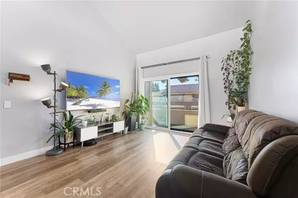 Canyon Country (santa Clarita), CA 91351,18754 Mandan #1302