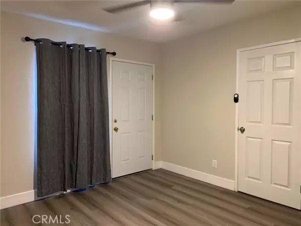 Los Angeles, CA 90003,6510 S Figueroa