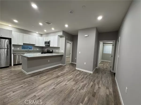 Los Angeles, CA 90004,623 N Normandie Avenue