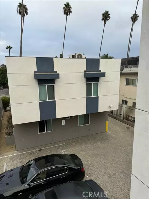 623 N Normandie Avenue, Los Angeles, CA 90004