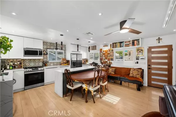 Santa Paula, CA 93060,318 Sycamore Street