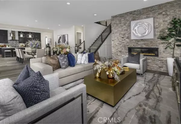 Simi Valley, CA 93063,6540 Canyon Oaks Drive