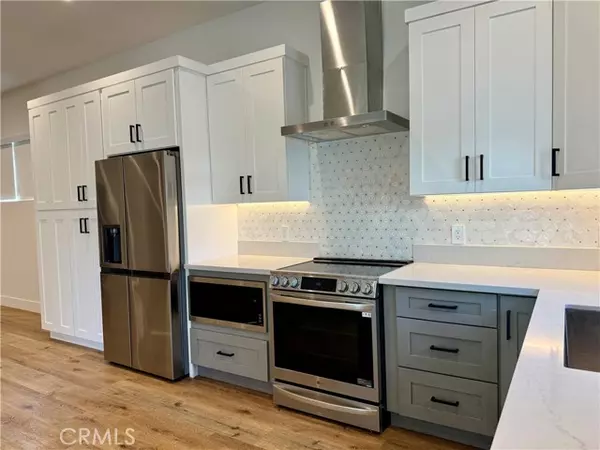 Winnetka (los Angeles), CA 91306,8622 Lubao Avenue