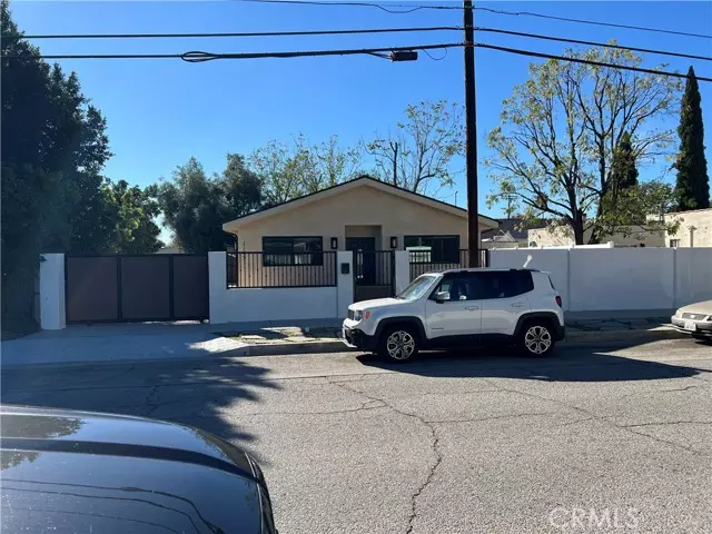 San Fernando, CA 91340,11251 Kewen Avenue