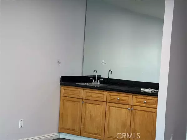 Encino (los Angeles), CA 91316,5412 Lindley #110