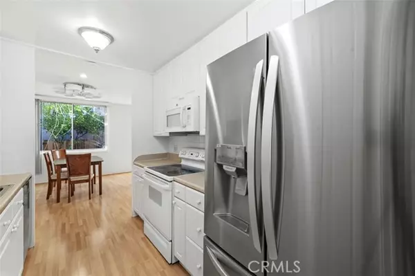 Encino (los Angeles), CA 91316,5301 Balboa Boulevard #5B