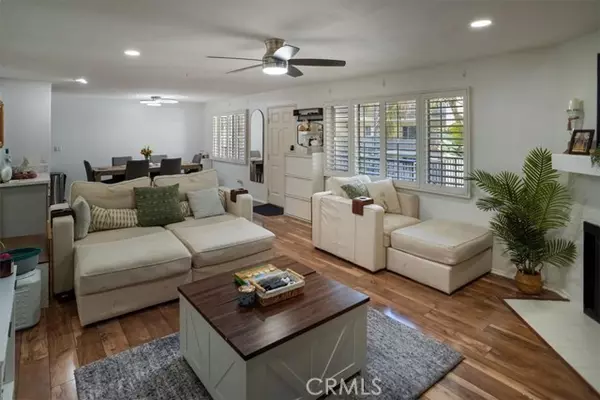 North Hollywood (los Angeles), CA 91602,11044 Acama #203