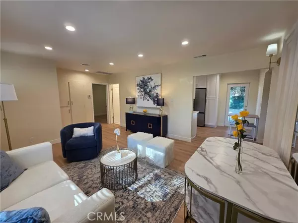 Reseda (los Angeles), CA 91335,18719 Bassett