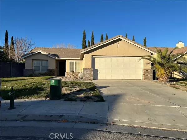 6157 W Avenue J4, Lancaster, CA 93536