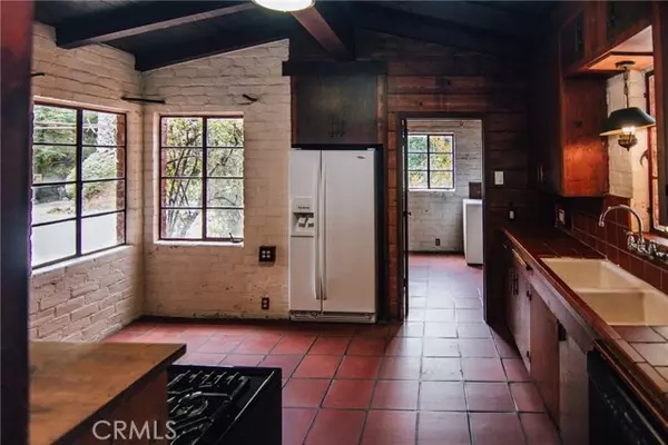 Studio City (los Angeles), CA 91607,4405 Carpenter Avenue