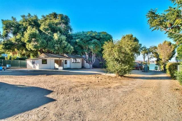 16078 Grand Avenue, Lake Elsinore, CA 92530