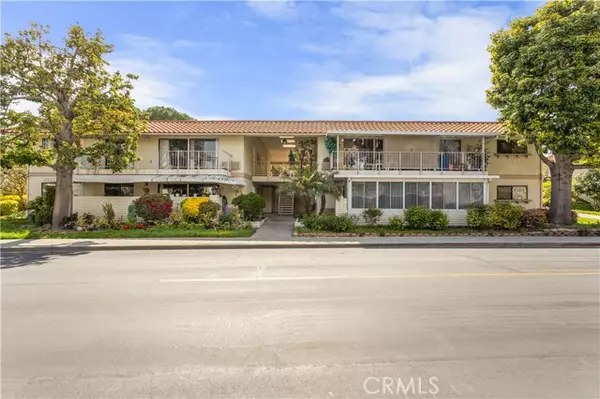 2096 Ronda Granada #A, Laguna Woods, CA 92637