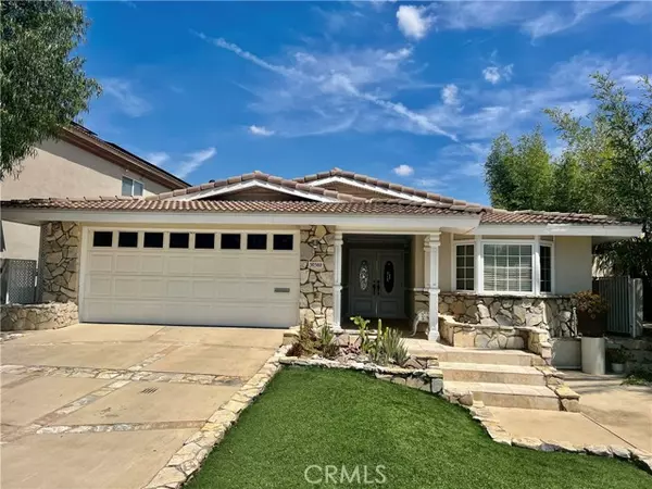 30380 Gulf Stream Drive, Canyon Lake, CA 92587