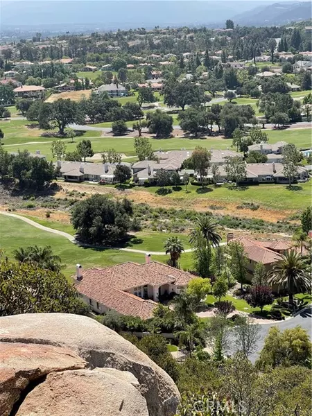 11 Via Vista Grande, Murrieta, CA 92562