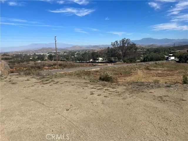 Menifee, CA 92584,25555 Bundy Canyon Road