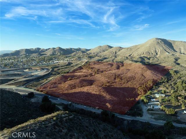 38 Bundy Canyon Road, Wildomar, CA 92595