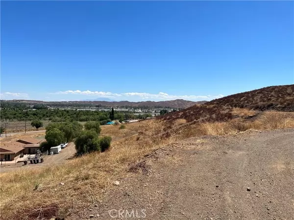 Lake Elsinore, CA 92530,5 Stecher Avenue