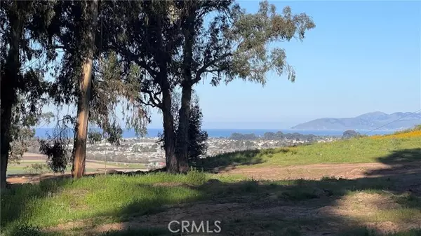 Arroyo Grande, CA 93420,0 Castle Bluff