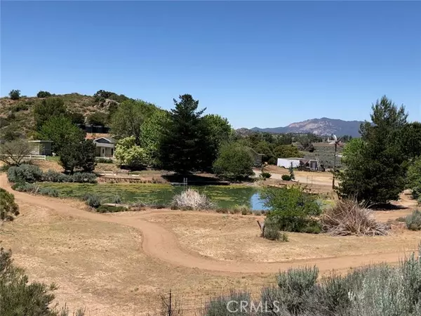 Anza, CA 92539,56695 Cain Road