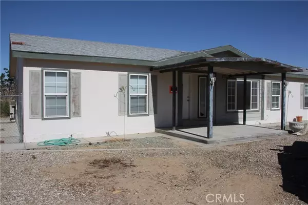 Joshua Tree, CA 92252,5773 Neptune Road