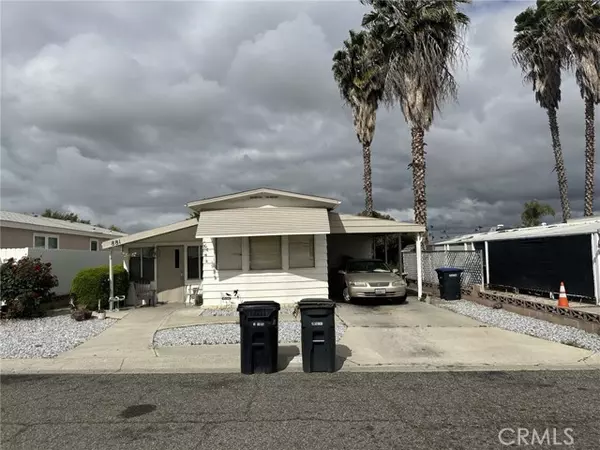 881 Santa Clara Circle, Hemet, CA 92543