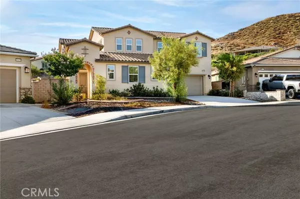 Menifee, CA 92584,30650 Falcon Nest Drive