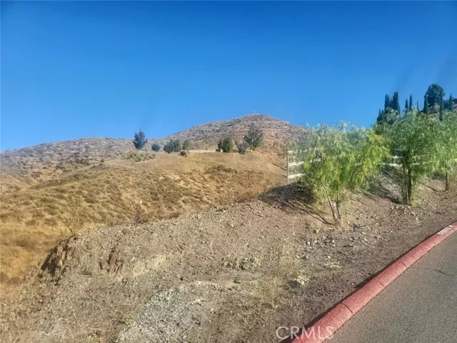 30714 Sorrel Lane, Canyon Lake, CA 92587