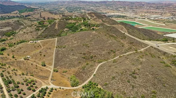 888 Via Vueltas, Temecula, CA 92590