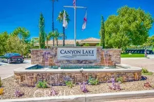 24311 Canyon Lake Drive #23, Canyon Lake, CA 92587