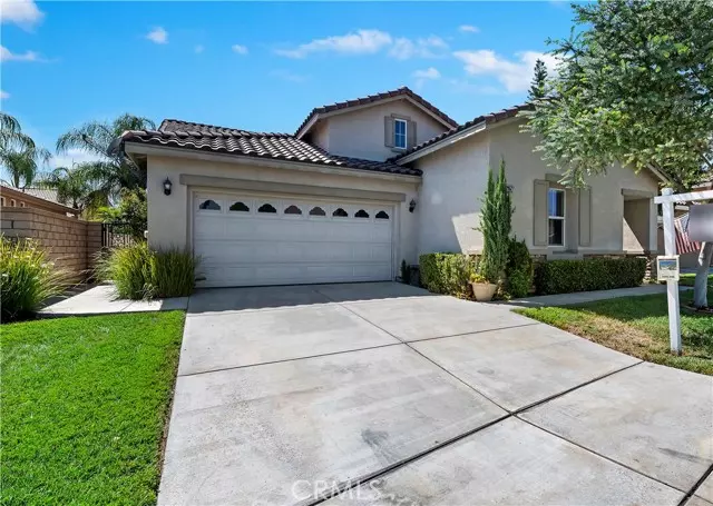 29527 Cedar Glen Lane, Menifee, CA 92584