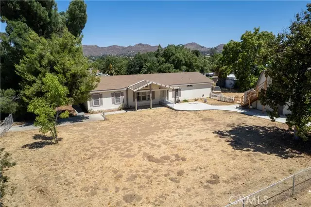 Wildomar, CA 92595,21760 Walnut Street