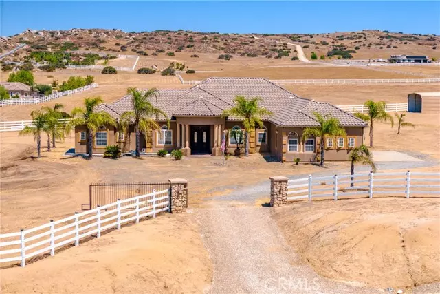 Aguanga, CA 92536,41805 Jojoba Hills Circle