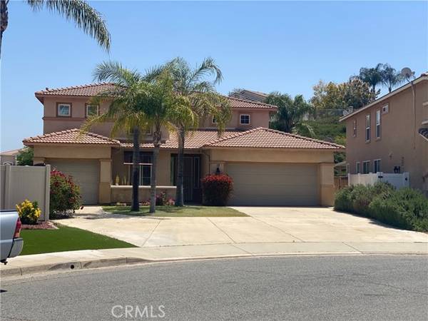 12 Vista Ripalti, Lake Elsinore, CA 92532