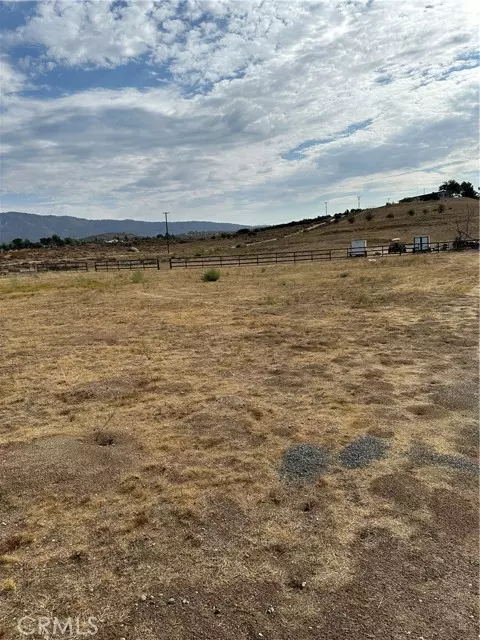 Anza, CA 92539,0 Cary Road