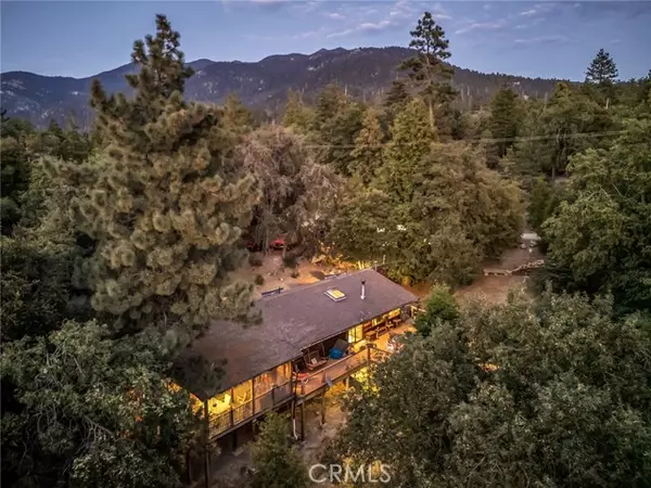 Idyllwild, CA 92549,29901 Eagles Nest Drive