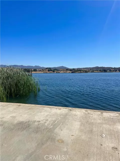 Aguanga, CA 92536,369 Lakeshore