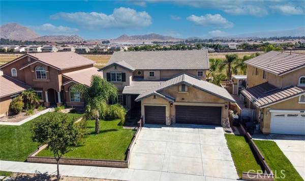 2127 Willowbrook Lane, Perris, CA 92571