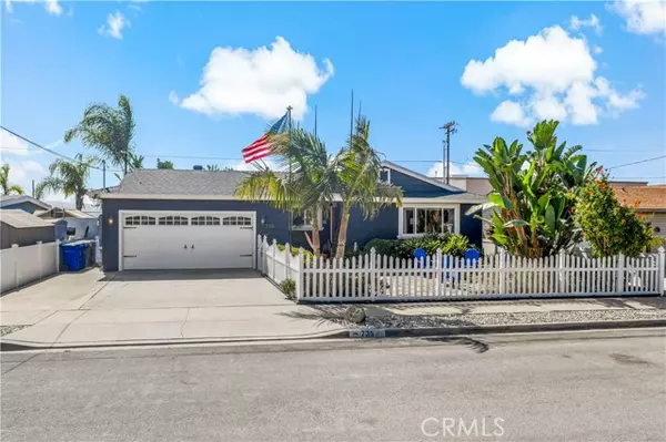 735 Iris Avenue, Imperial Beach, CA 91932