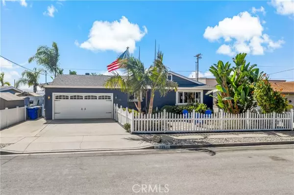 735 Iris Avenue, Imperial Beach, CA 91932